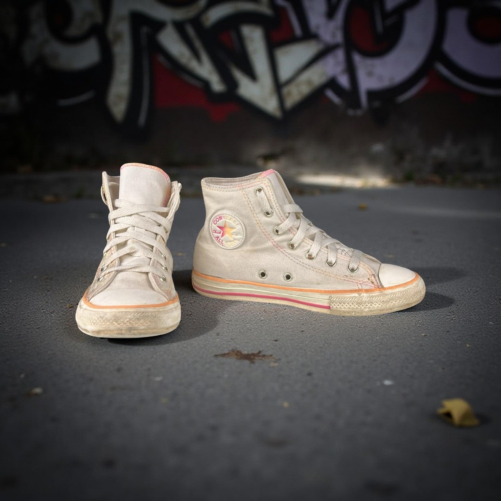 Converse Chuck Taylor All Star Youth 2 Alligator Embossed Hi-Top Pink Cream 2